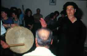 Greece travel folklore friewalkers