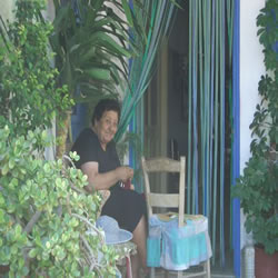 old lady on main street to kastro
