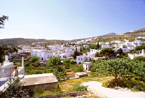 a village of Paros