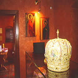 bishops hat