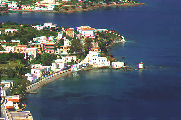 nice view of coast with houses and stuff