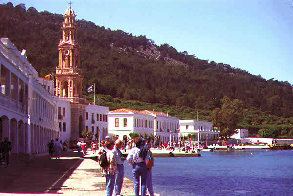 view alnog waterfront or limani