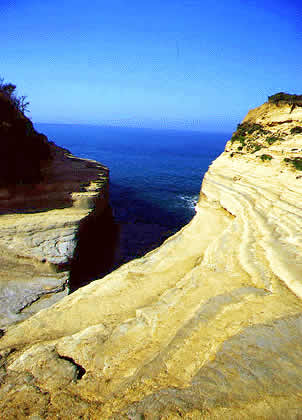 interesting rock striations